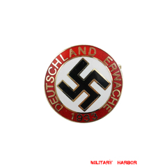 Deutschland Erwache 1933 Party Badge Deutschland Erwache 1933 Party Badge