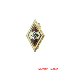 Golden Hitler Youth Badge with Oakleaves WW2 german medal,SS insignia,Imperial German badge,german badge,HJ Honor Badge,german medals WWII,german insignia,WW2 german medals,WW2 medals,WW2 order,german order,German Political and Party Awards