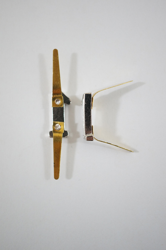 German Metal Cyphers,WW2 german,waffen SS,wehrmacht,Shoulder Boards,german cyphers,german badge WWII,militaria german,WWII german,wehrmacht badge,Luftwaffe badge,SS badge,german sleeve eagle,german eagle badge,ss eagle,wehrmacht badge,WWII military surplus,WWII german insignia,shoulderboards insignia,shoulderboards cyphers,shoulderboards pin,shoulderboards badge