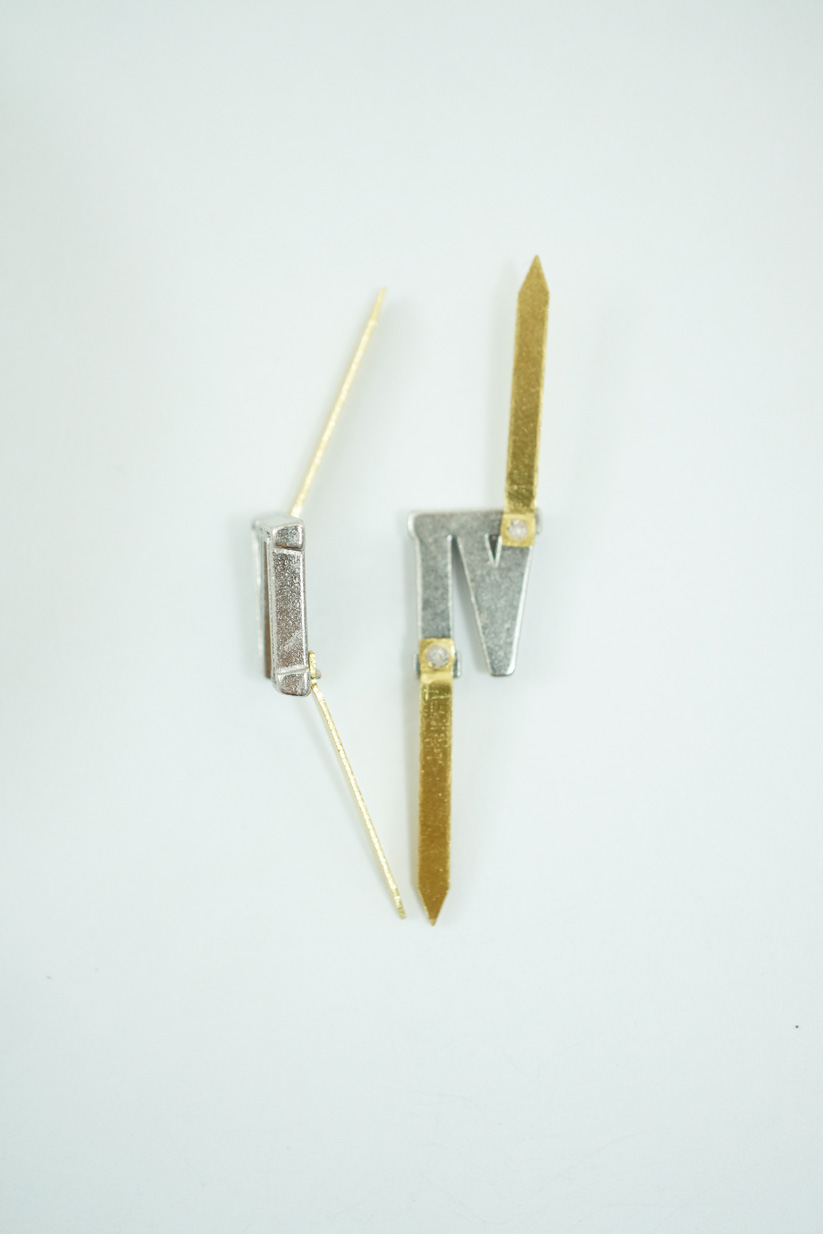 German Metal Cyphers,WW2 german,waffen SS,wehrmacht,Shoulder Boards,german cyphers,german badge WWII,militaria german,WWII german,wehrmacht badge,Luftwaffe badge,SS badge,german sleeve eagle,german eagle badge,ss eagle,wehrmacht badge,WWII military surplus,WWII german insignia,shoulderboards insignia,shoulderboards cyphers,shoulderboards pin,shoulderboards badge