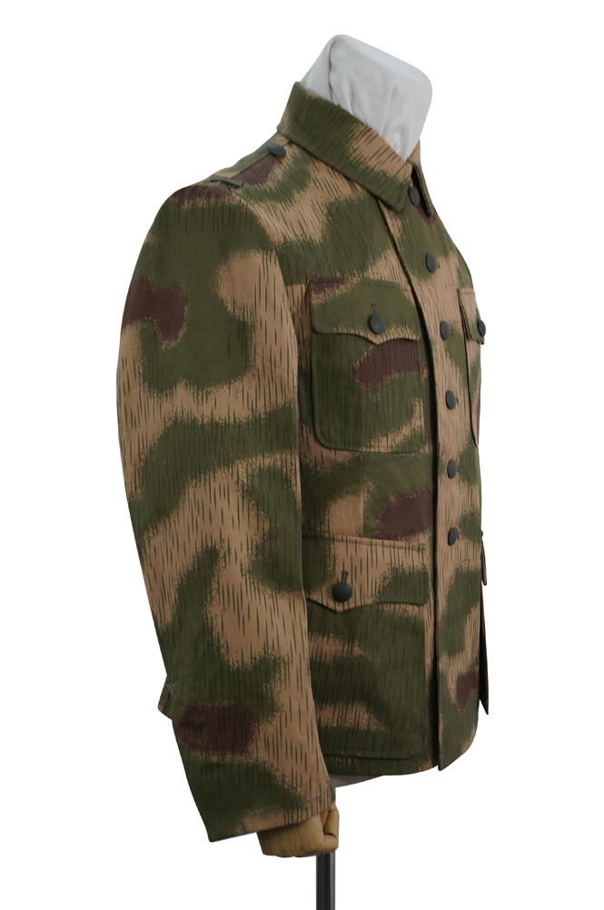 German Camo tunic,German uniforms,SS uniforms,Wehrmacht uniforms,German camouflage jacket,WW2 uniforms,Splinter 42 Revered Color,WW2 camo,WWII camo,WW2 German camouflage,WWII German camouflage,German Camo Uniform,M42 tunic,Marsh Sumpfsmuster 44