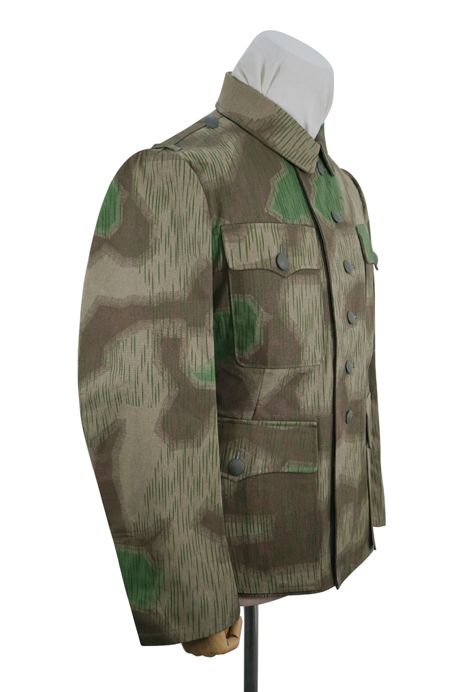 German Camo tunic,German uniforms,SS uniforms,Wehrmacht uniforms,German camouflage jacket,WW2 uniforms,Splinter 42 Revered Color,WW2 camo,WWII camo,WW2 German camouflage,WWII German camouflage,German Camo Uniform,M44 tunic,Marsh Sumpfsmuster 44
