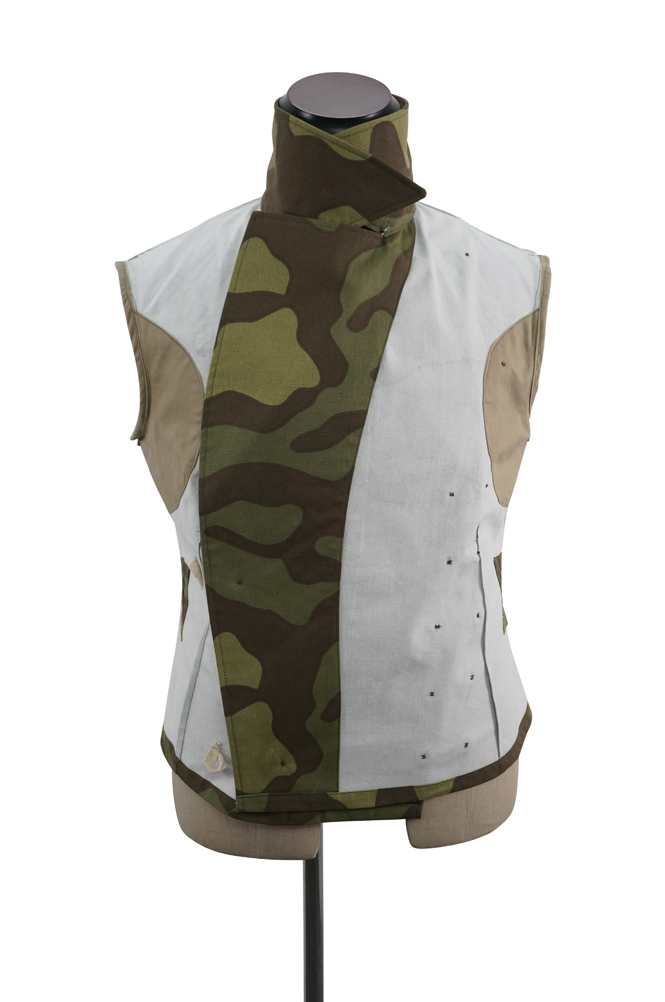 German Camo Panzer tunic,German panzer uniforms,SS uniforms,Wehrmacht uniforms,Splinter,german camouflage jacket,WW2 uniforms,Marsh Sumpfsmuster 44