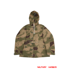 WWII German Reversible Winter Parka in Marsh Sumpfsmuster 43 Camo German Camo tunic,German uniforms,SS uniforms,Wehrmacht uniforms,WW2 uniforms,Marsh Sumpfsmuster 43,WW2 camo,WWII camo,WW2 German camouflage,WWII German camouflage,German Camo Uniform,winter parka