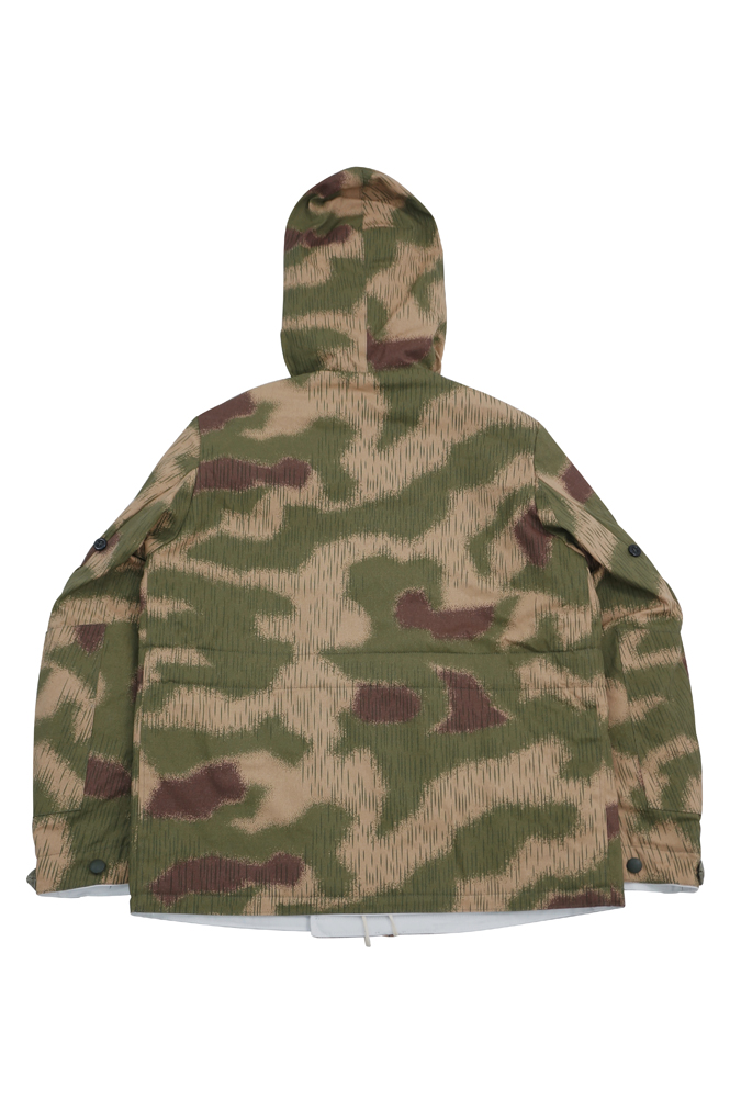 German Camo tunic,German uniforms,SS uniforms,Wehrmacht uniforms,WW2 uniforms,Marsh Sumpfsmuster 44,WW2 camo,WWII camo,WW2 German camouflage,WWII German camouflage,German Camo Uniform,winter parka