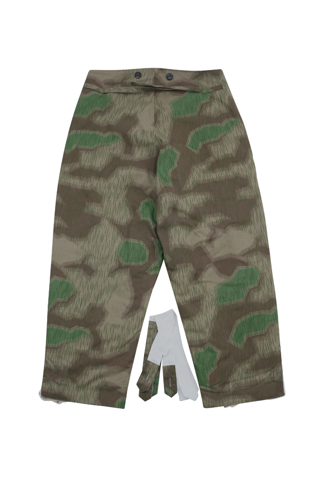 German Camo trousers,German uniforms,SS uniforms,Wehrmacht uniforms,WW2 uniforms,Splinter C 43,WW2 camo,WWII camo,WW2 German camouflage,WWII German camouflage,German Camo Uniform,winter parka
