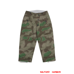 WWII German Reversible Winter Trousers in Splinter C 43 Camo WWII German Reversible Winter Trousers in Splinter C 43 Camo