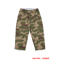 WWII German Reversible Winter Trousers in Marsh Sumpfsmuster 44 Camo German Camo trousers,German uniforms,SS uniforms,Wehrmacht uniforms,WW2 uniforms,Marsh Sumpfsmuster 44,WW2 camo,WWII camo,WW2 German camouflage,WWII German camouflage,German Camo Uniform,winter parka