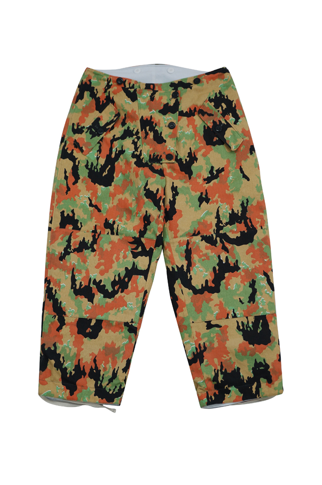 German Camo trousers,German uniforms,SS uniforms,Wehrmacht uniforms,WW2 uniforms,Leibermuster,WW2 camo,WWII camo,WW2 German camouflage,WWII German camouflage,German Camo Uniform,winter parka