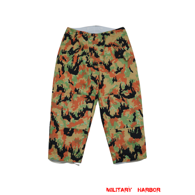 WWII German Reversible Winter Trousers in Leibermuster Camo German Camo trousers,German uniforms,SS uniforms,Wehrmacht uniforms,WW2 uniforms,Leibermuster,WW2 camo,WWII camo,WW2 German camouflage,WWII German camouflage,German Camo Uniform,winter parka