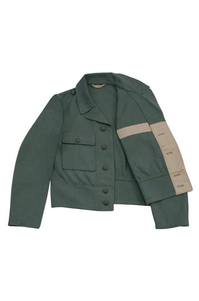 WW2 german uniform,wehrmacht uniform,german army uniform,heer,officer tunic,German Heer Gabardine Tunic,WW2 uniforms,wii uniforms,WWII german militaria,WWII german,reenactment  shop,reenactment uniforms,german WW2 uniforms,german WW2 militaria,WW2 reproduction,german officer uniform,replica military uniforms,saving private ryan uniforms