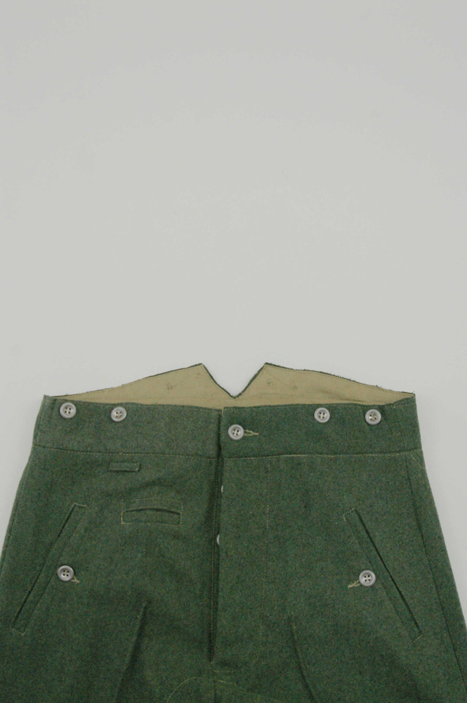 WWII German Wool Trousers,WW2 german uniforms,WWII army uniform,WWII german militaria,wehrmacht,german military clothing,WW2 reproduction,M40 tunic