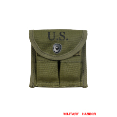 WWII M1 Carbines magazine pouch in OD7 WWII M1 Carbines magazine pouch in OD7