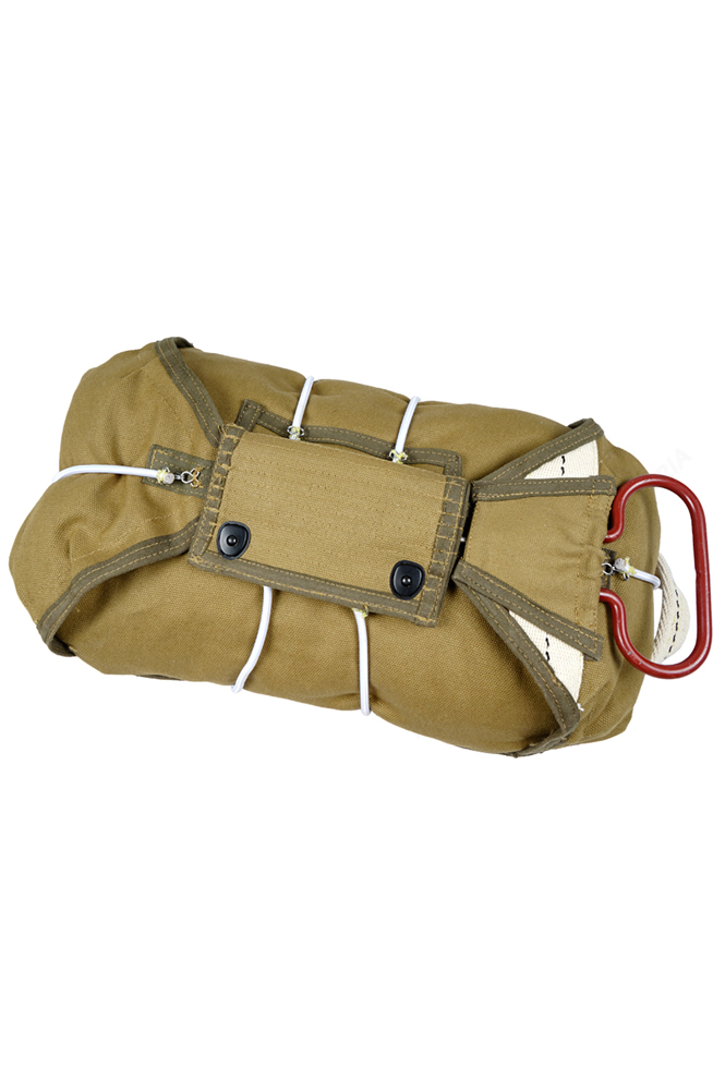 ww2 US,ww2 US ARMY,ww2 USMC, US field gear,vintage, M1, helmet, field, jacket, paratrooper,Blitz,Dday,Operation Market Garden,Normandy,Arden,Battle of berlin,Barbarossa,El Alamein,Dunkirk,midway,bulge,Band of Brothers,Saving Private Ryan,Fury,Valkyrie,WWII Us Army Airborne T-5 Parachute Front Package in OD No.3